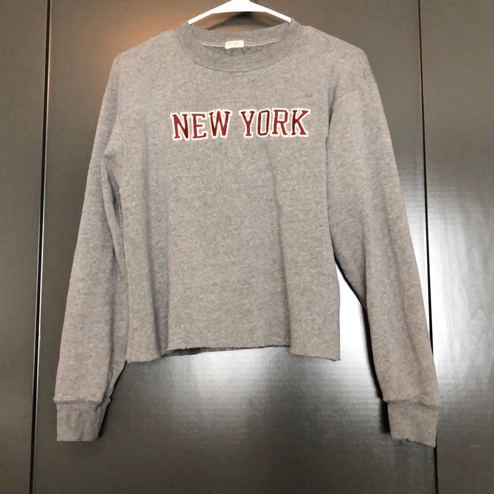 Brandy Melville Cropped Crewneck Sweatshirt